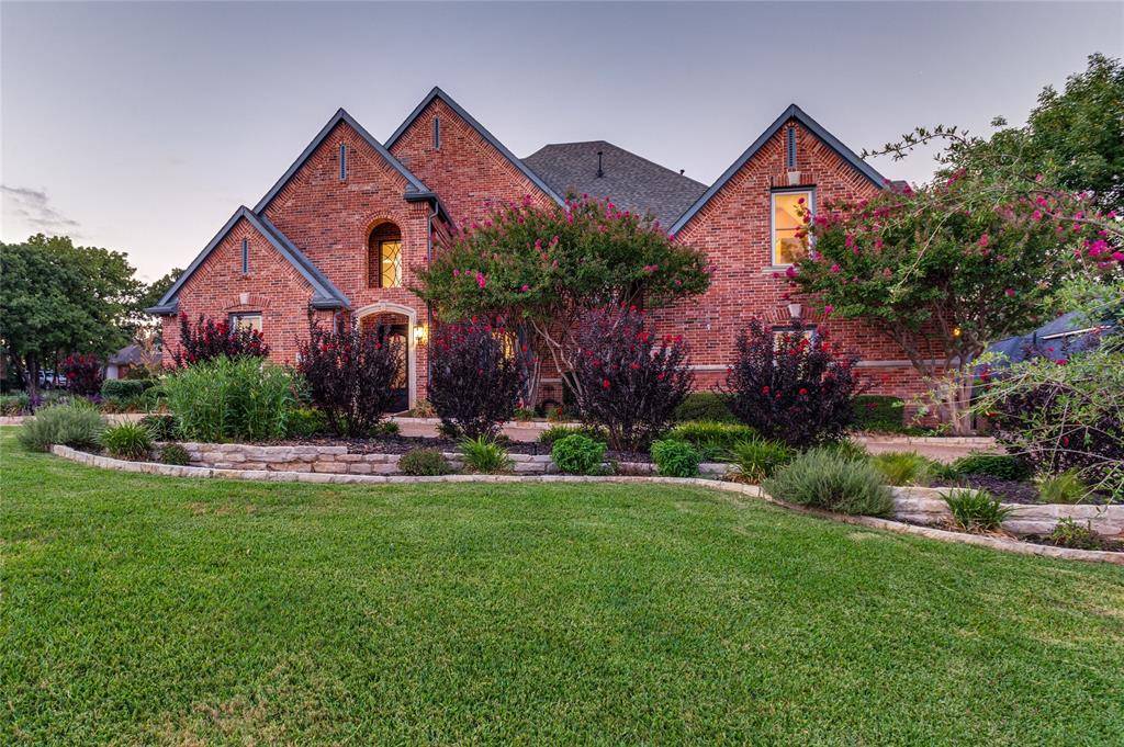 801 Shady Bend Court, Highland Village, TX 75077