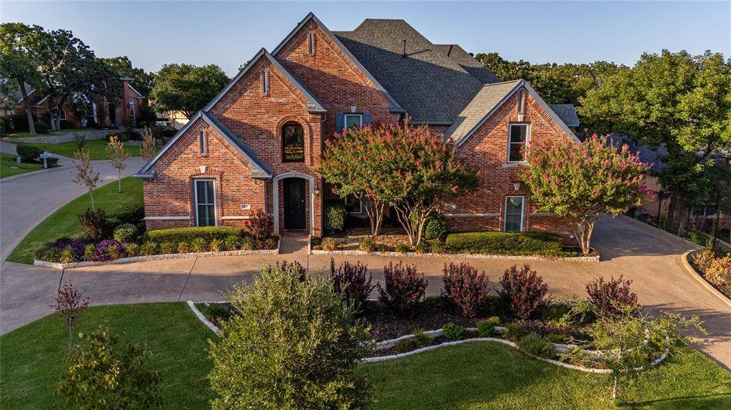 801 Shady Bend Court, Highland Village, TX 75077