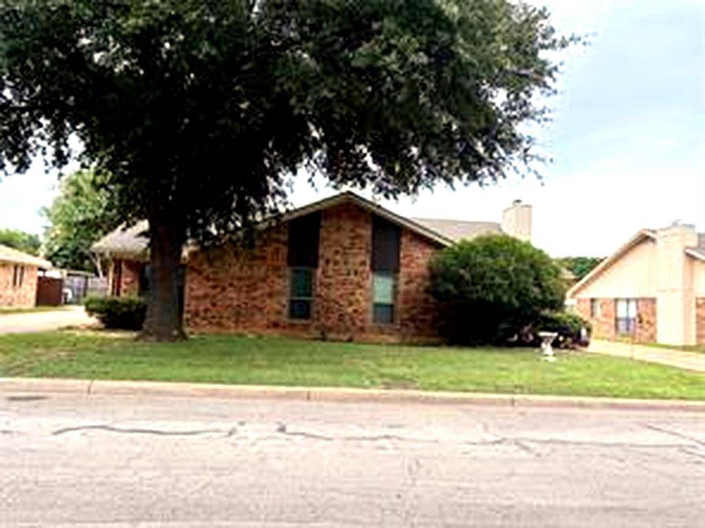 5720 Cancun Drive, North Richland Hills, TX 76180