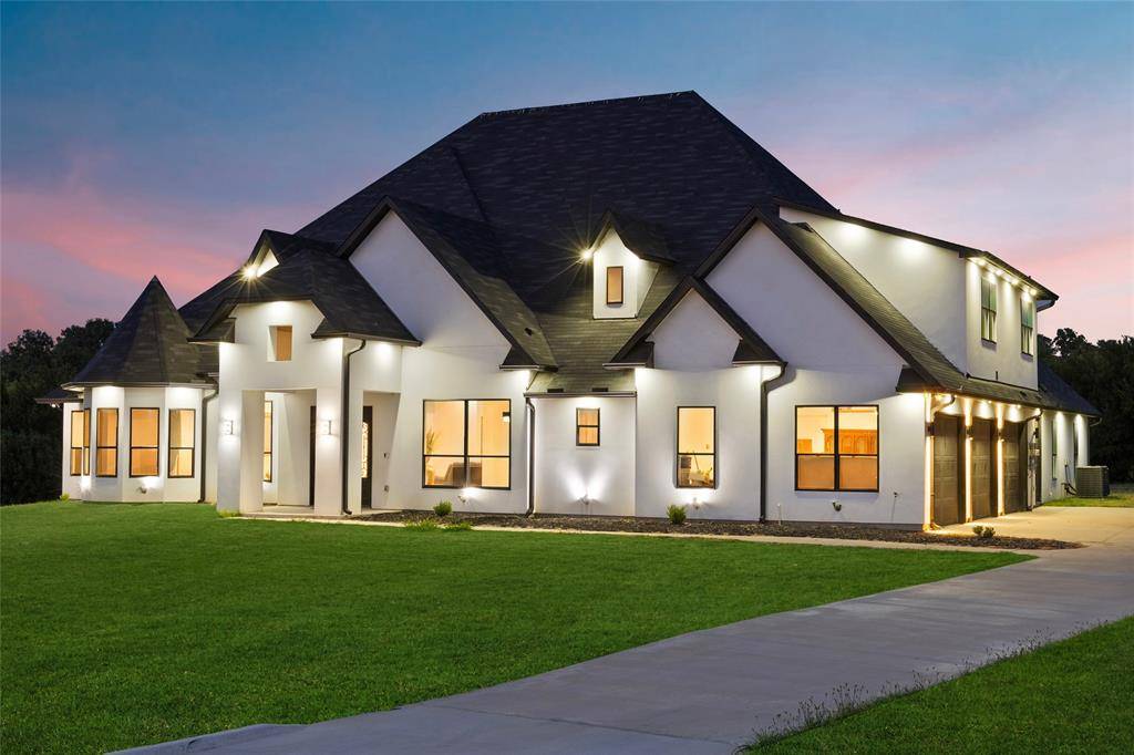 1107 Lily Court, Grand Prairie, TX 75104