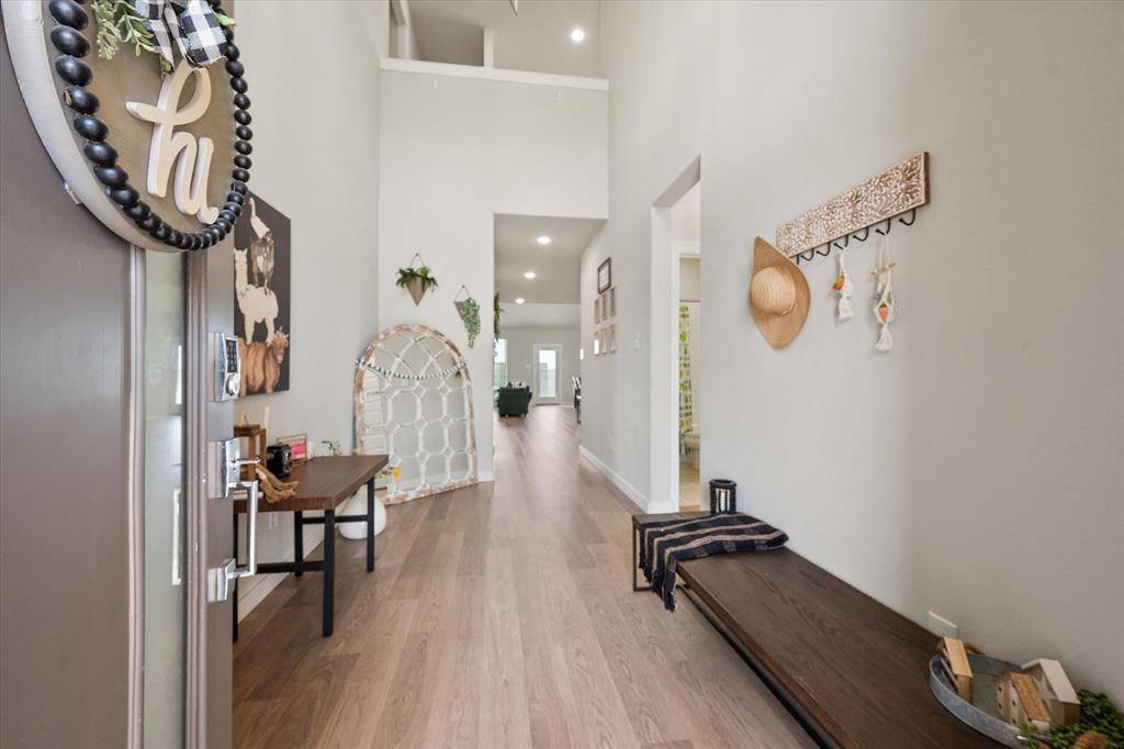 1421 Arciones Road, Fort Worth, TX 76052