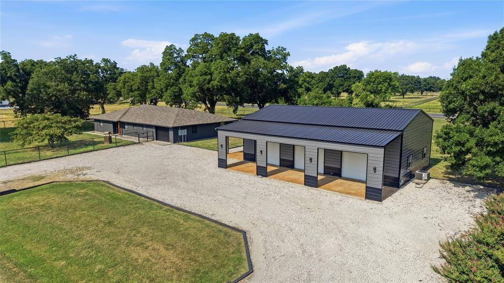 16082 US Highway 377, Whitesboro, TX 76273