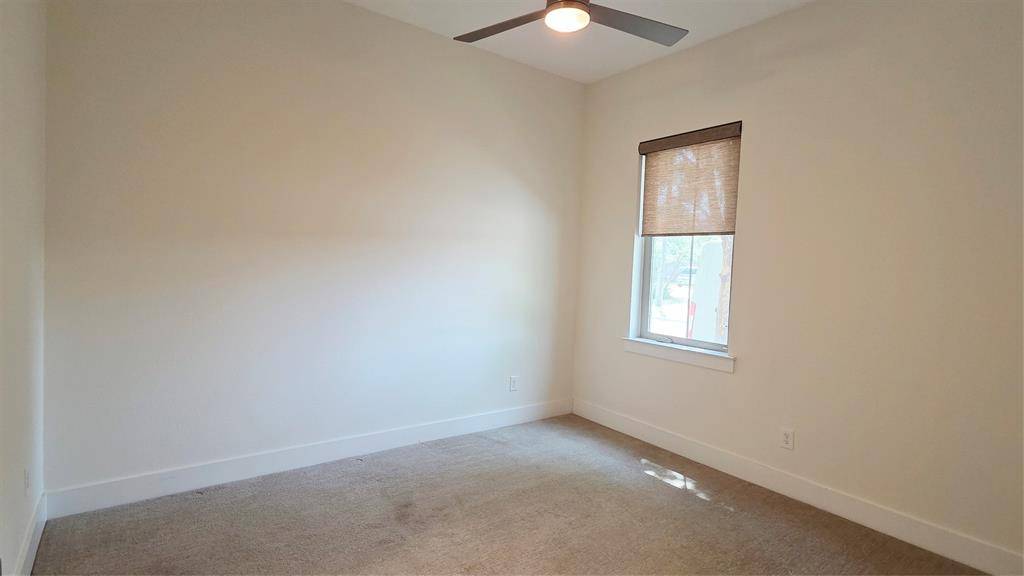 13222 Bee Street, Farmers Branch, TX 75234