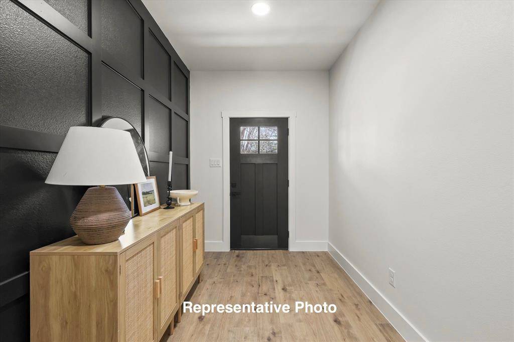 941 Robinhood Boulevard, Mesquite, TX 75149