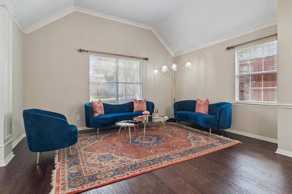 305 Andre Drive, Irving, TX 75063