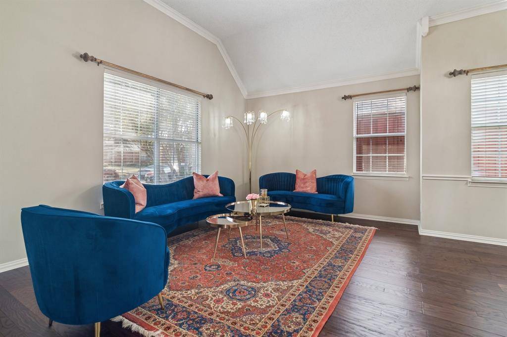 305 Andre Drive, Irving, TX 75063