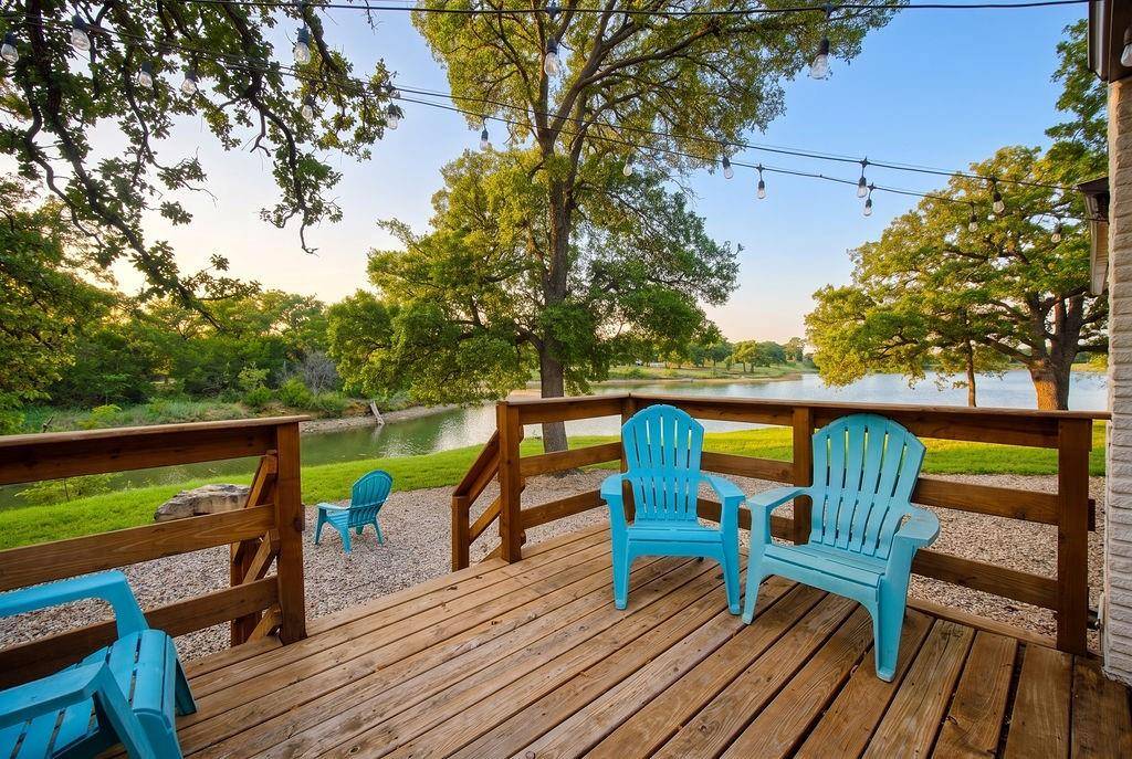 2512 Roosevelt Drive, Dalworthington Gardens, TX 76016