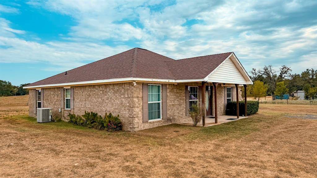 11962 County Road 2918, Eustace, TX 75124