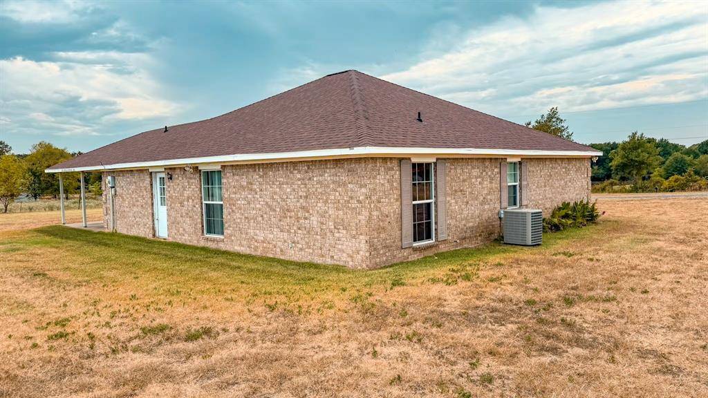 11962 County Road 2918, Eustace, TX 75124