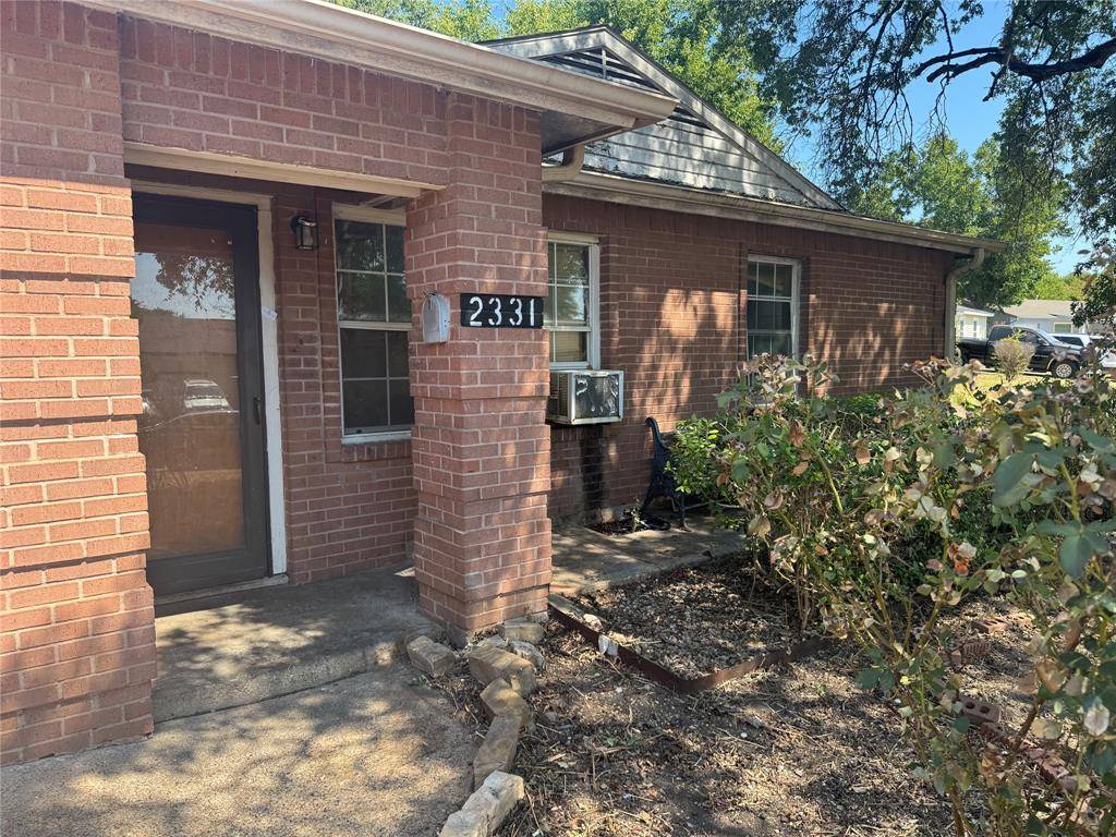 2331 Talco Drive, Dallas, TX 75241