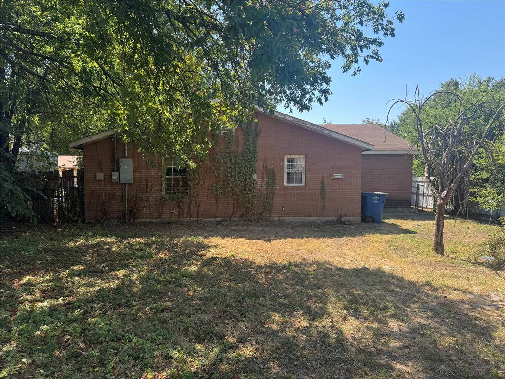 2331 Talco Drive, Dallas, TX 75241