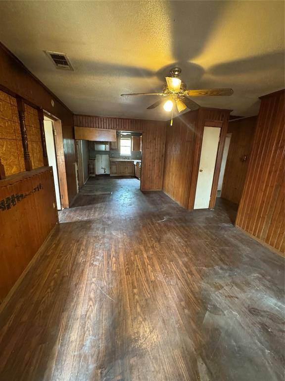 2331 Talco Drive, Dallas, TX 75241