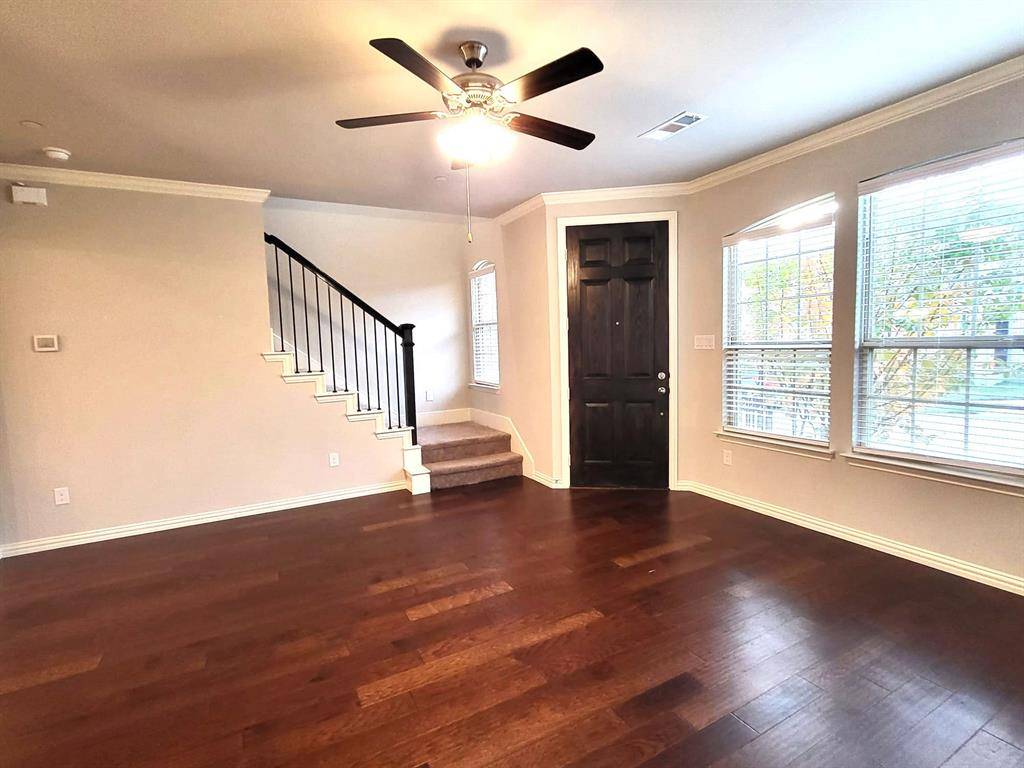 829 Ben Lane, Lewisville, TX 75056