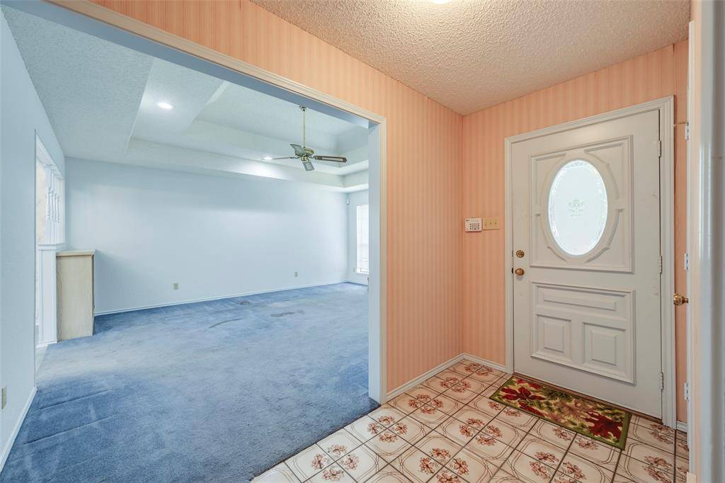 1925 Kings Canyon Circle, Fort Worth, TX 76134