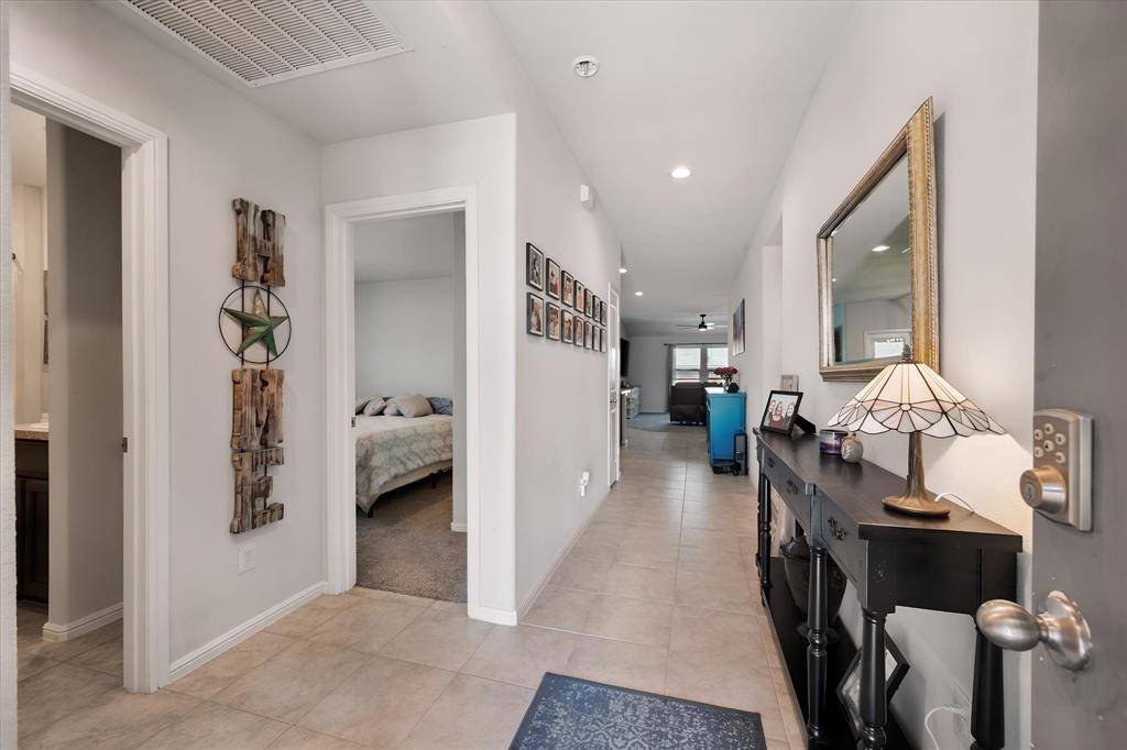 10321 Fort Belknap Trail, Crowley, TX 76036