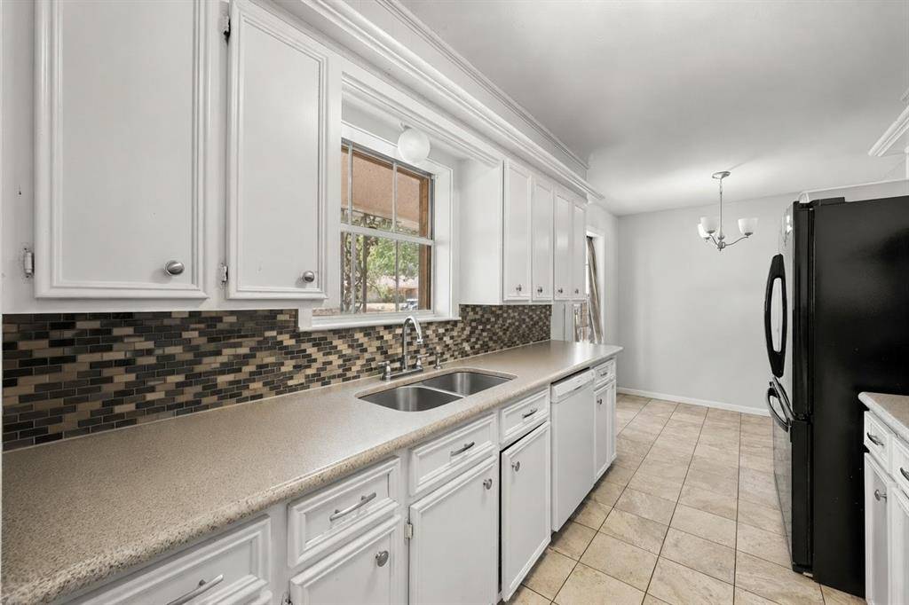 316 Fairmont Avenue, Corsicana, TX 75110
