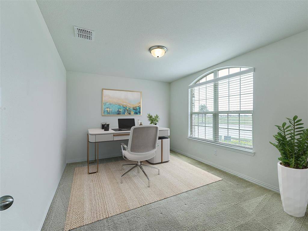910 Torrey Avenue, Princeton, TX 75407