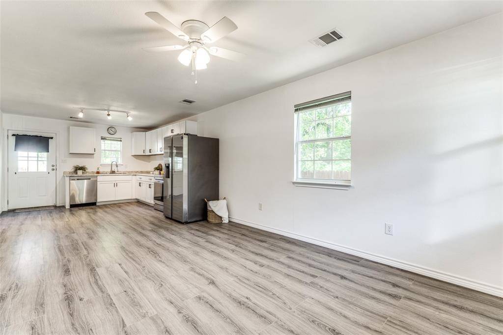 7659 Double Bridge Road, Mabank, TX 75156