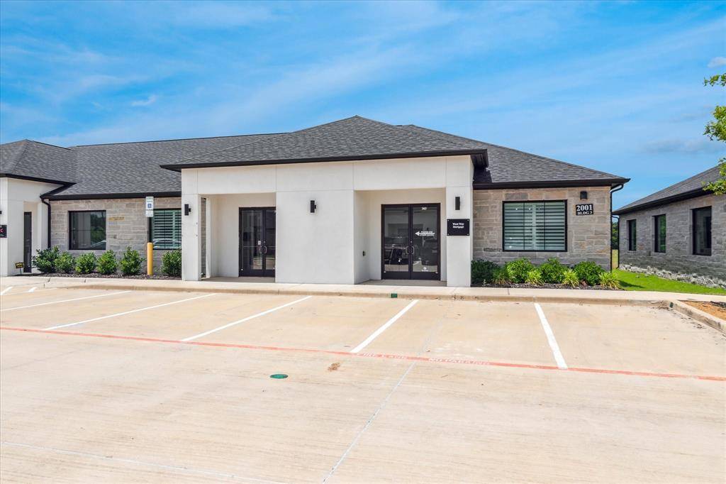 2001 Auburn Hills Parkway #303, Mckinney, TX 75071