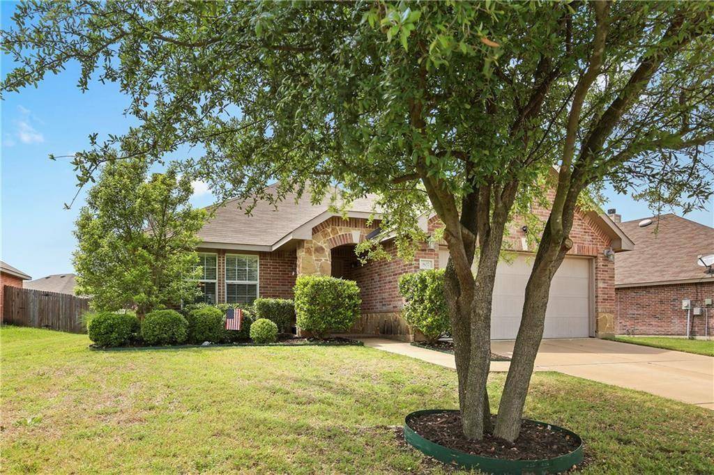 807 Windflower Drive, Fate, TX 75087
