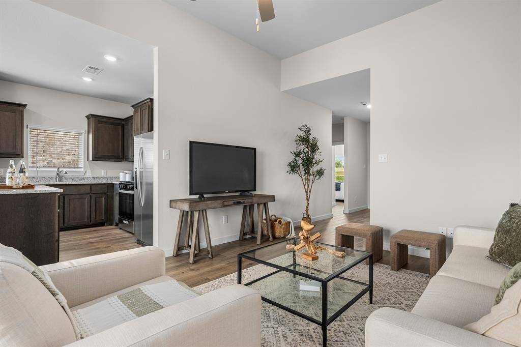 11152 Santana Drive, Fort Worth, TX 76108