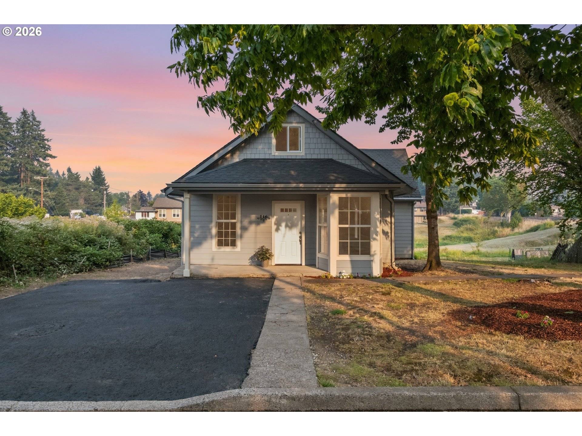 146 D ST, Woodburn, OR 97071