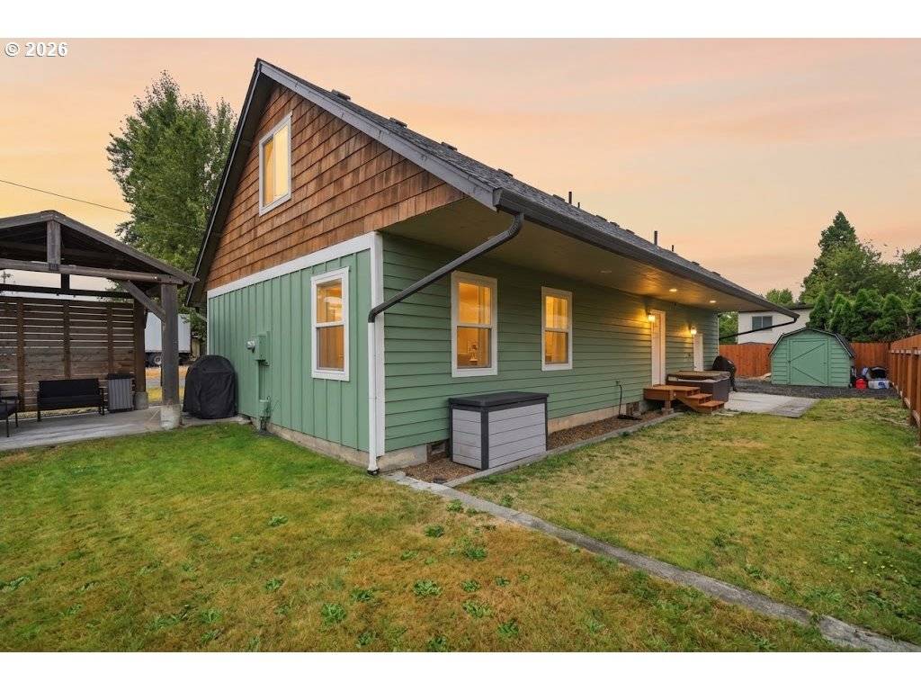 202 SE 3rd AVE, Battle Ground, WA 98604