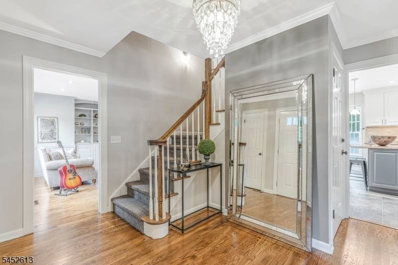 94 Sherwood Ln, Long Hill Twp., NJ 07980