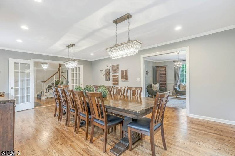94 Sherwood Ln, Long Hill Twp., NJ 07980