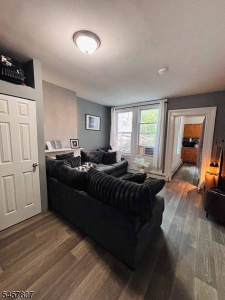 393 Straight St, Paterson City, NJ 07501