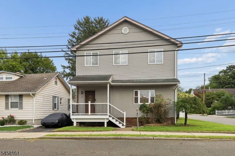 12 2Nd St, Wanaque Boro, NJ 07465