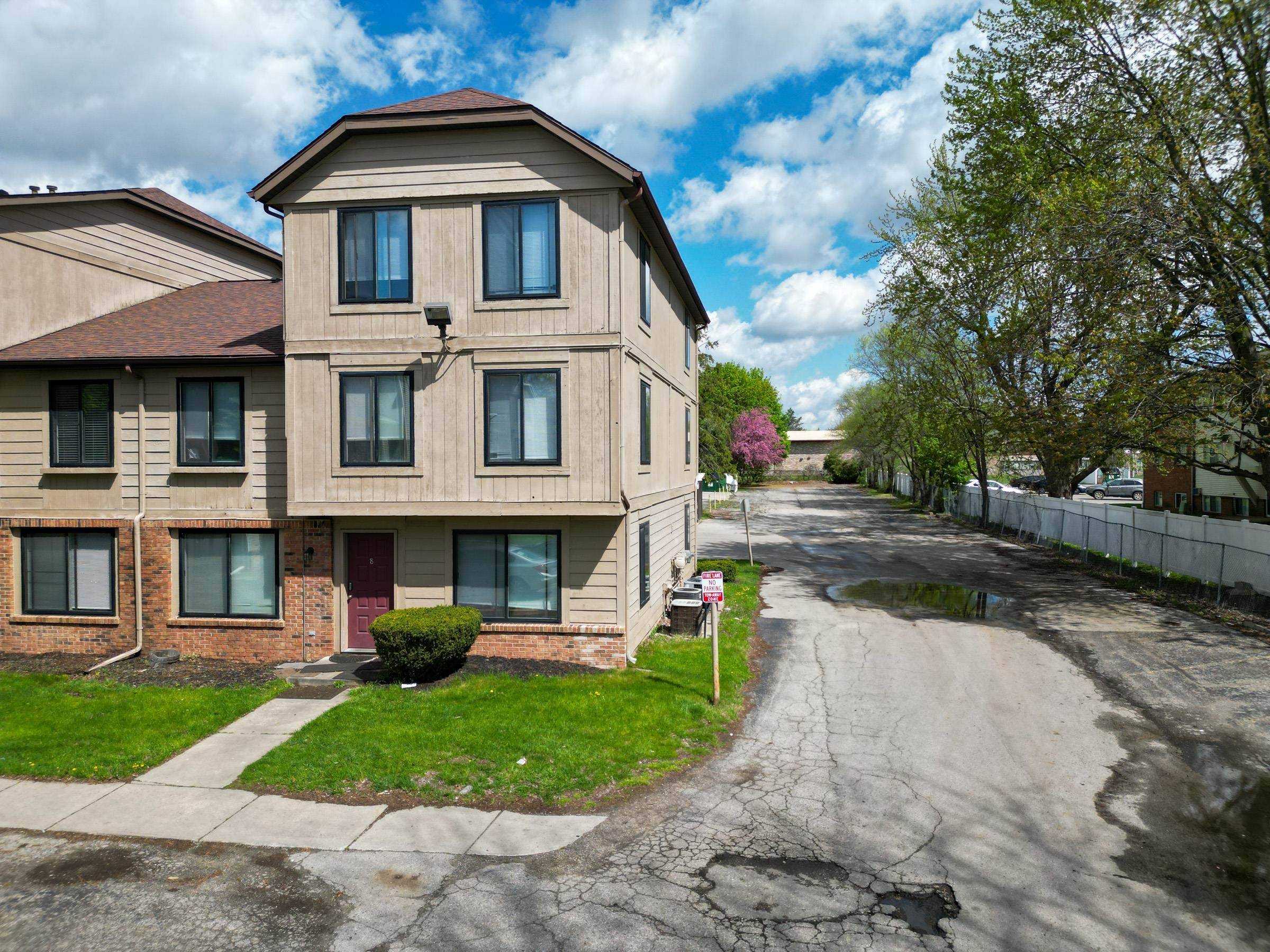1825 S Crawford RD, Pleasant, MI 48858