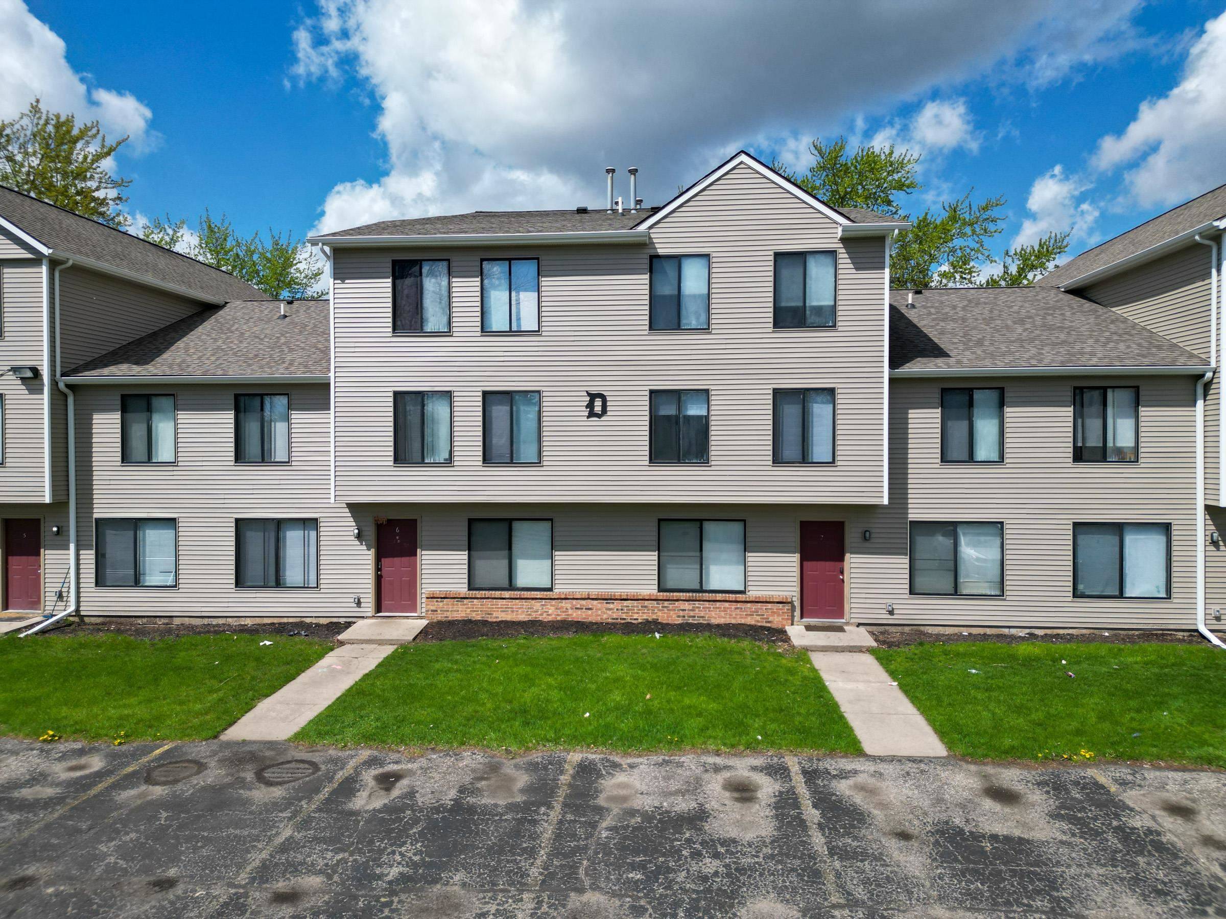 1825 S Crawford RD, Pleasant, MI 48858