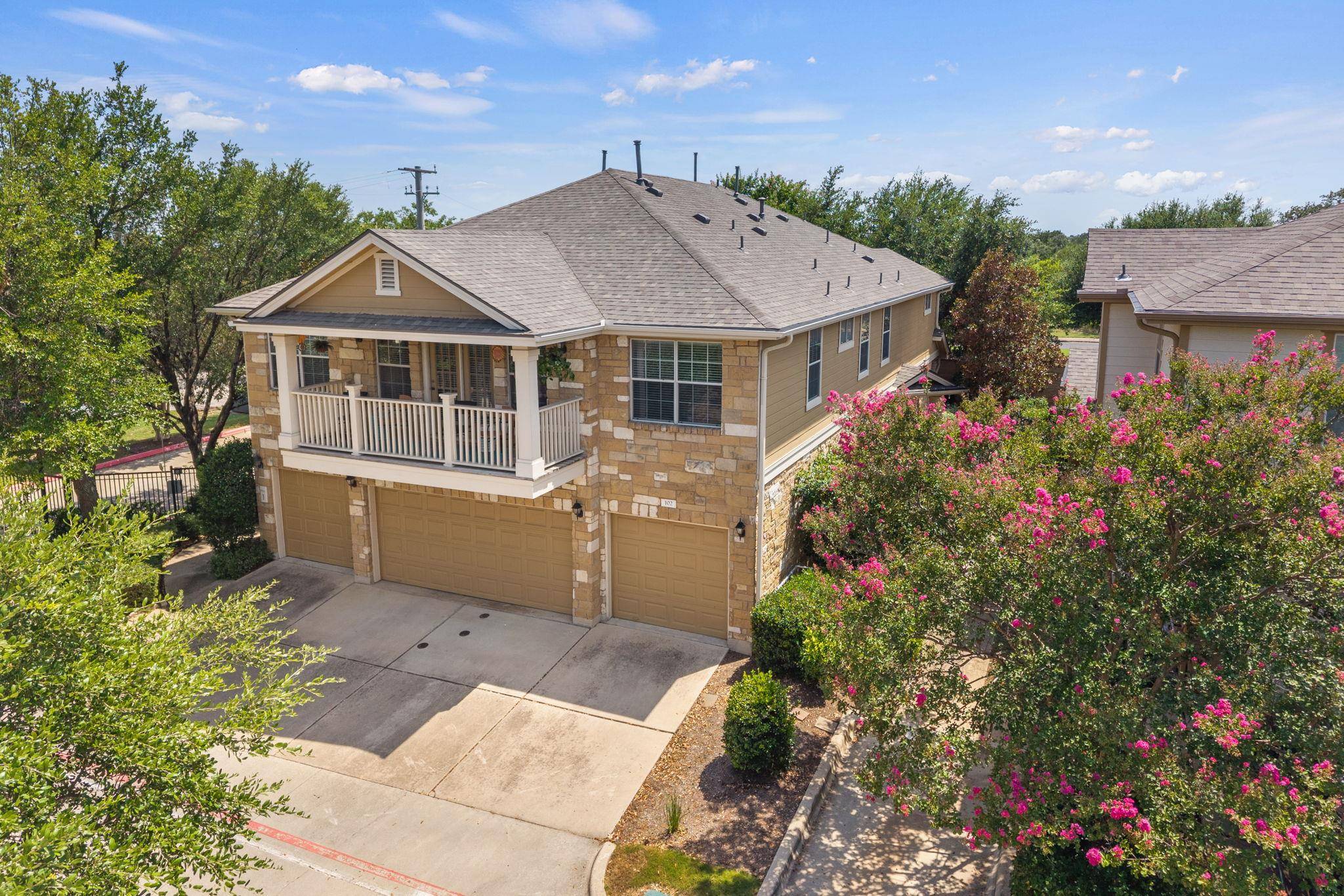 16100 S Great Oaks DR #102, Round Rock, TX 78681