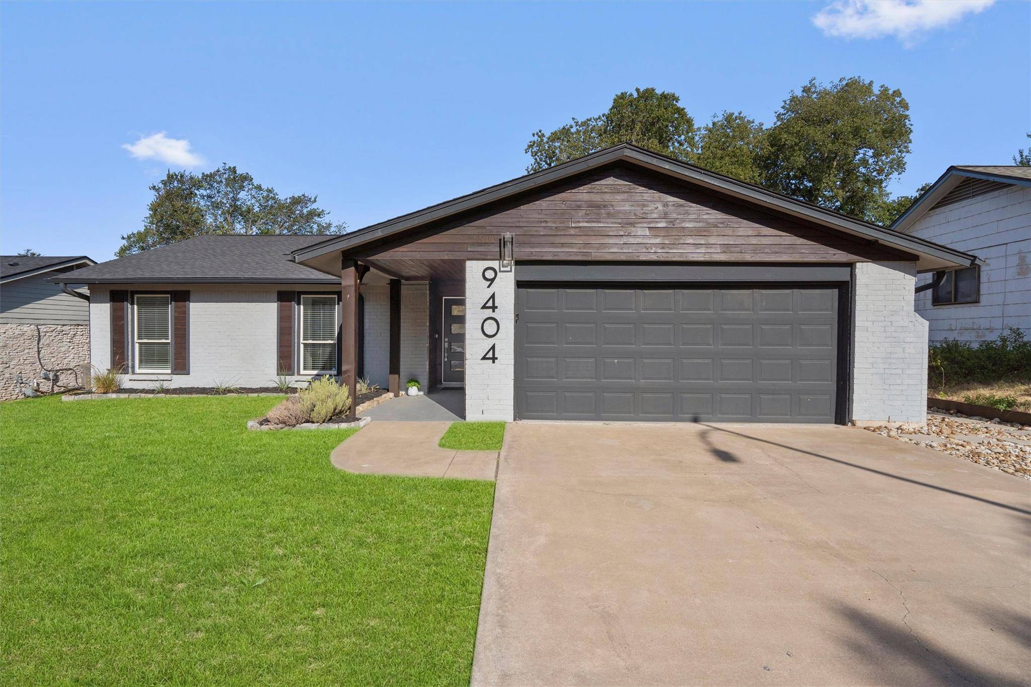 9404 Meadow Vale, Austin, TX 78758