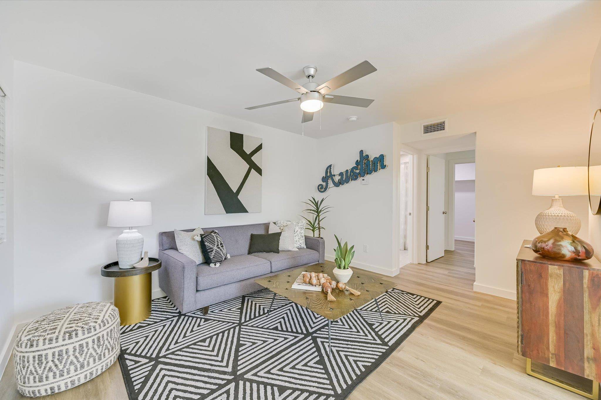 3703 Harmon Ave #206, Austin, TX 78705