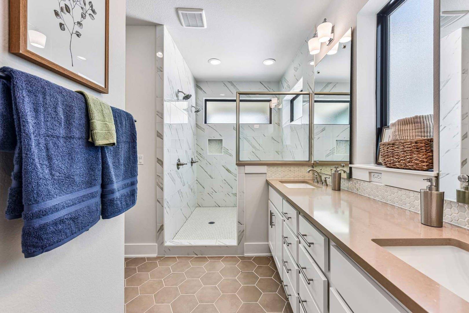 9103 Cattle Baron PATH, Austin, TX 78747