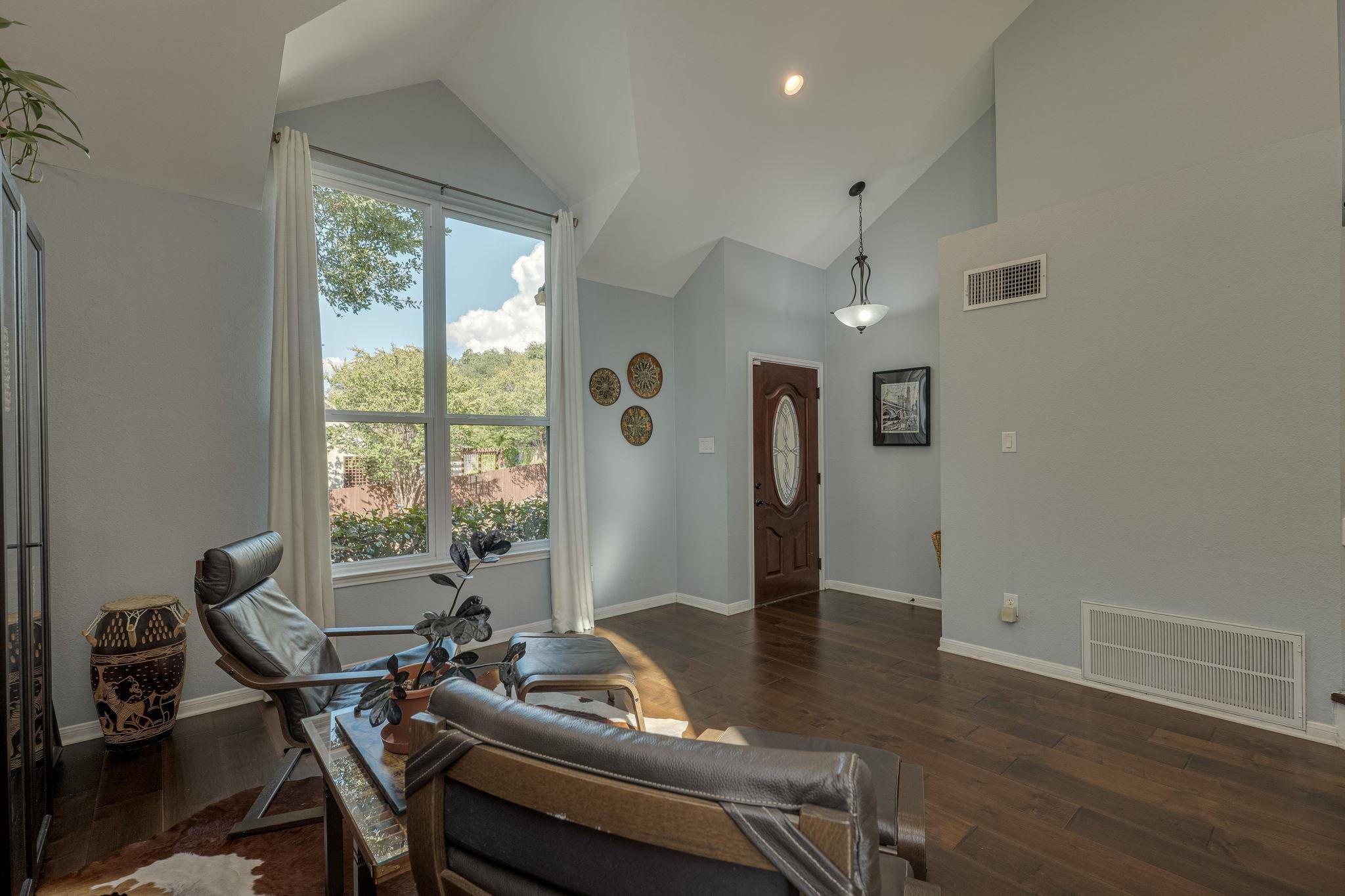 1433 Elm Brook DR, Austin, TX 78758