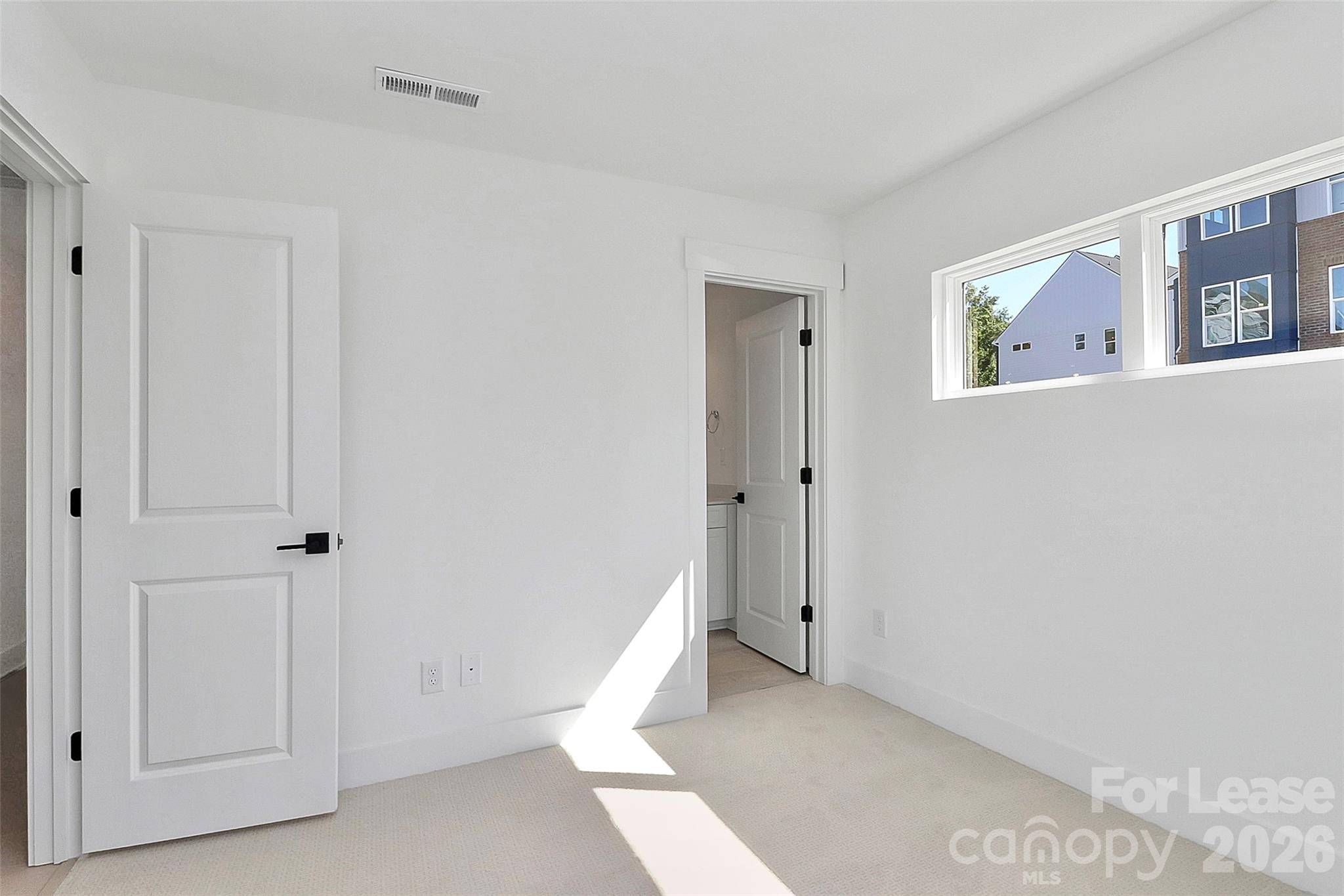 1103 Kokomo LN, Charlotte, NC 28206