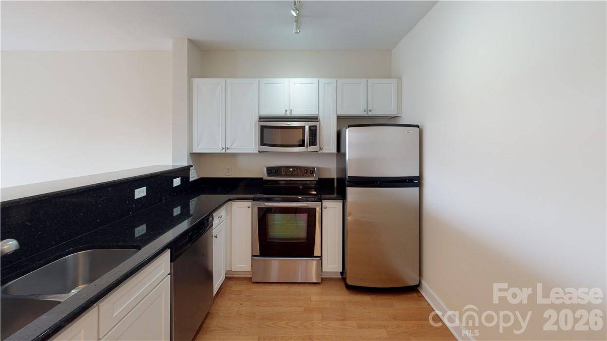 1315 East BLVD #329, Charlotte, NC 28203