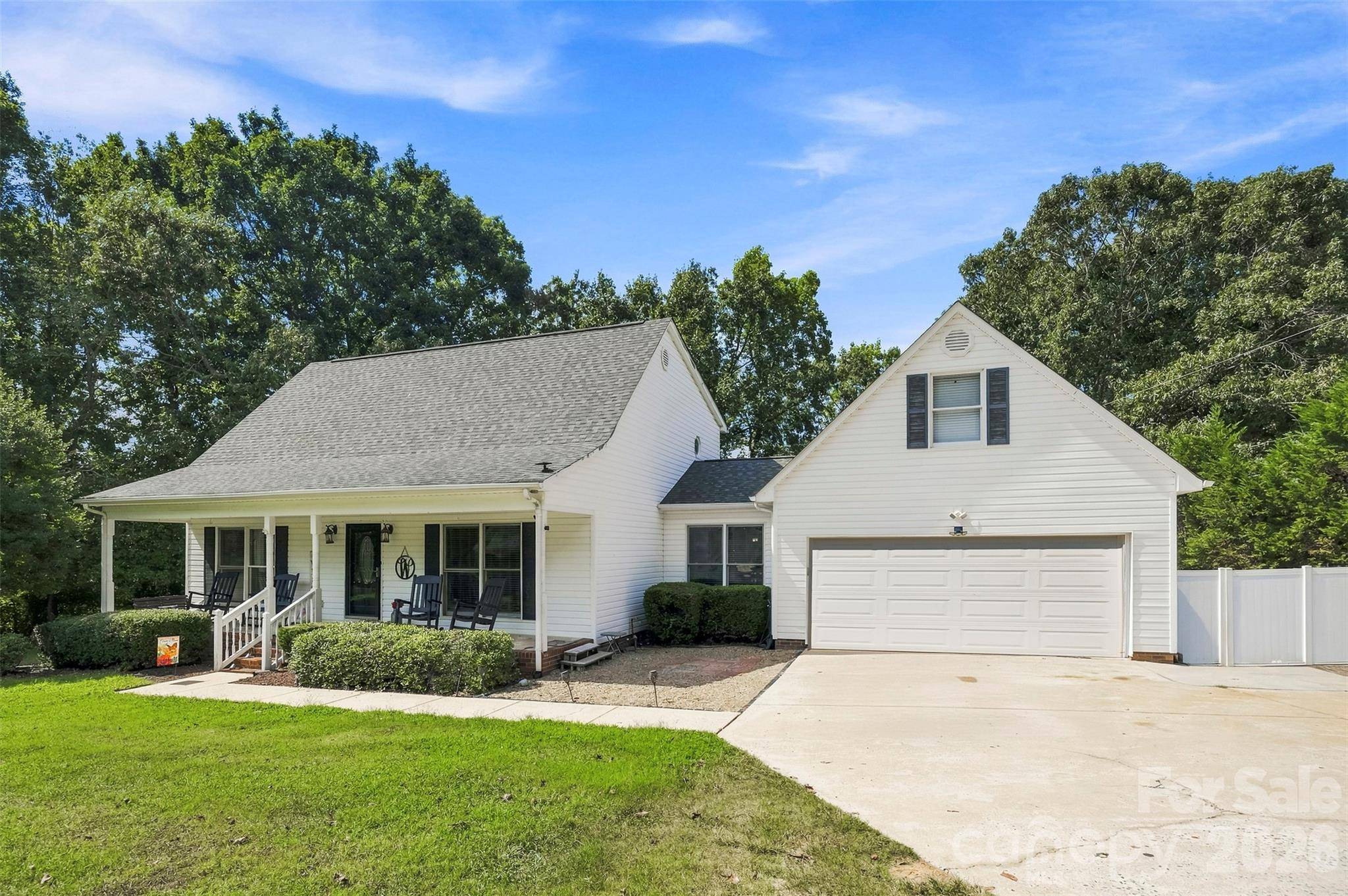 110 Crystal Brook DR, Kings Mountain, NC 28086