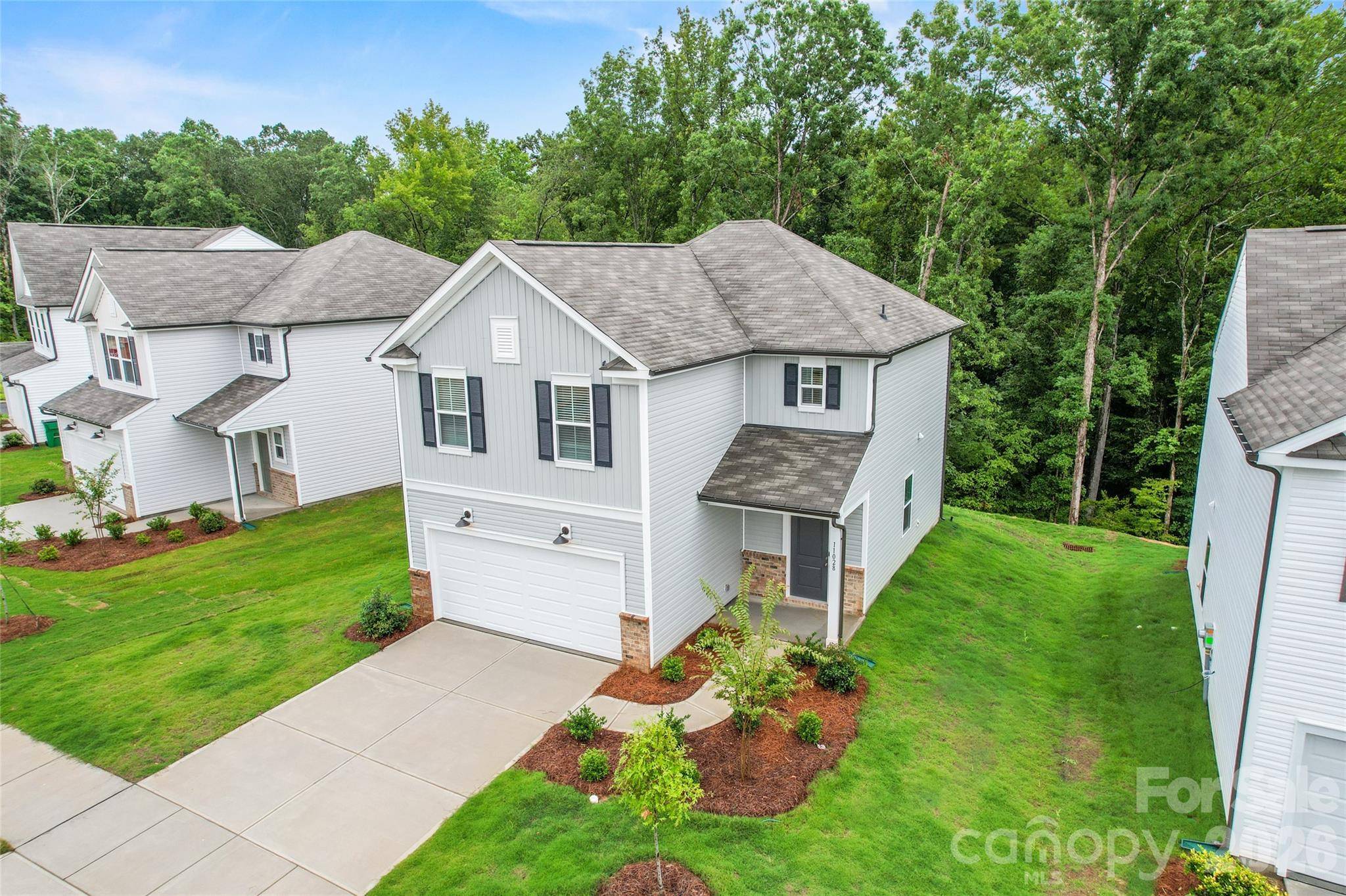 14125 Braidenwood LN, Charlotte, NC 28278