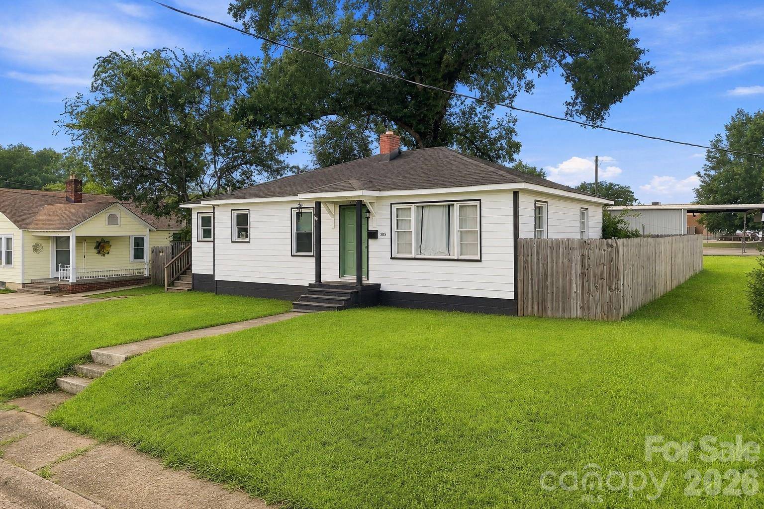 305 Poplar ST, Gaffney, SC 29341