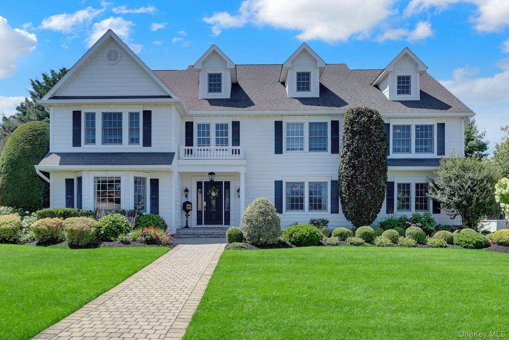 120 Ocean AVE, Massapequa, NY 11758