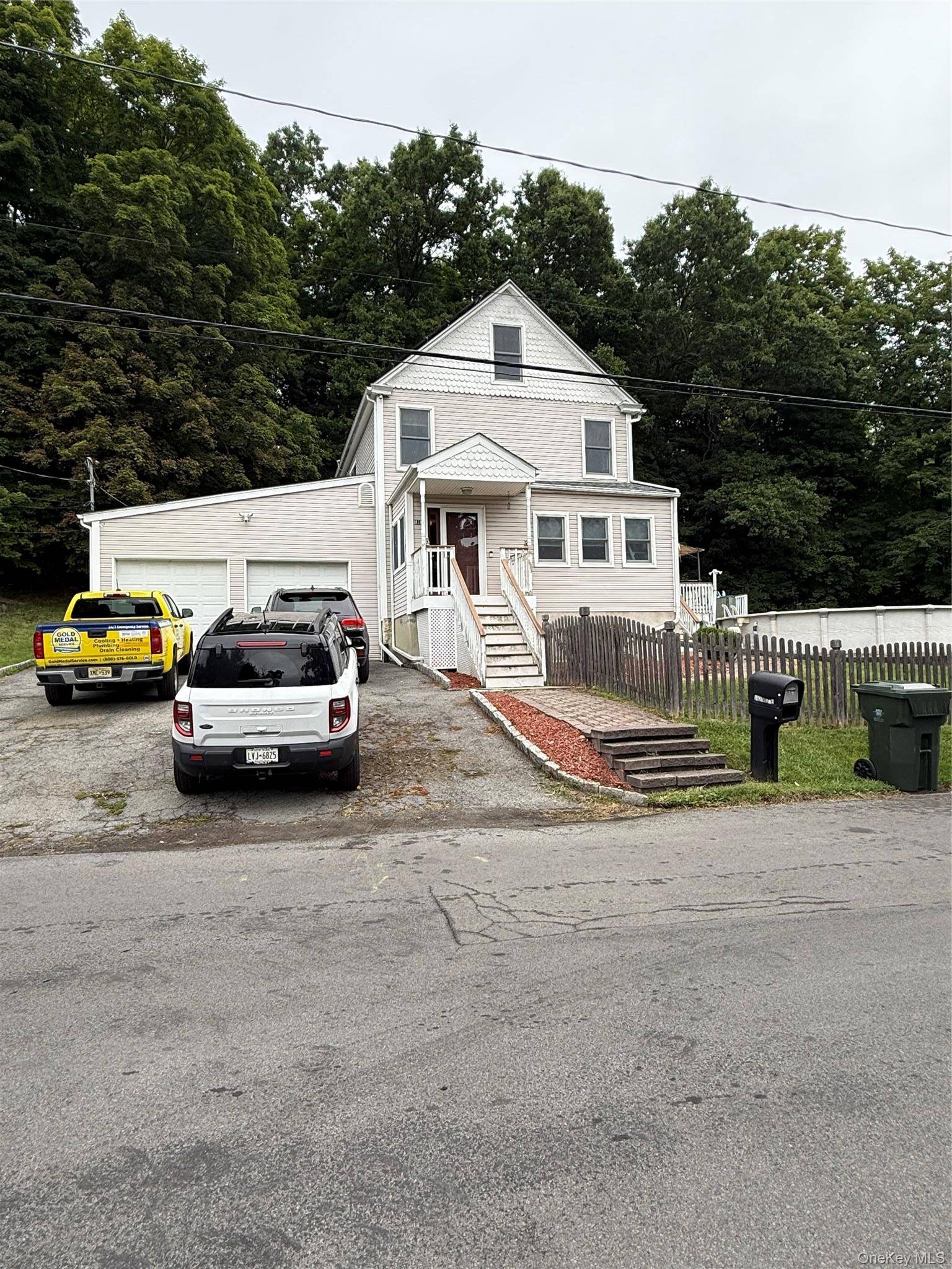 19 Meadow, Chester, NY 10918