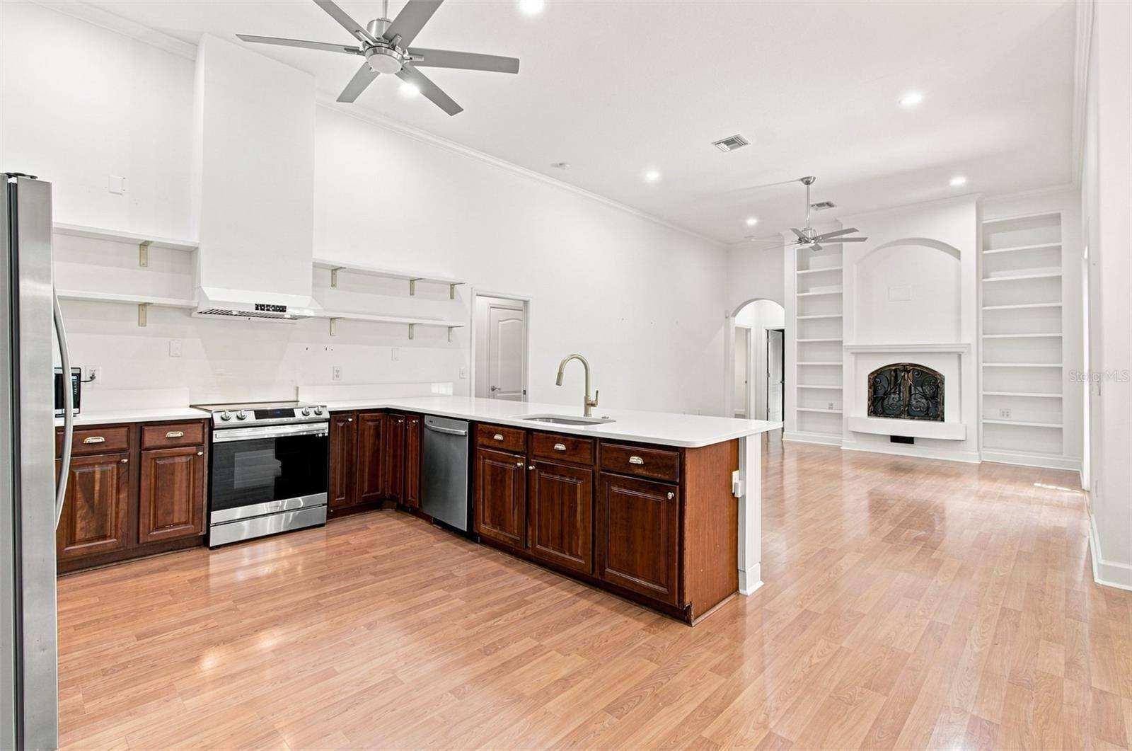 7650 PARTRIDGE STREET CIR, Bradenton, FL 34202