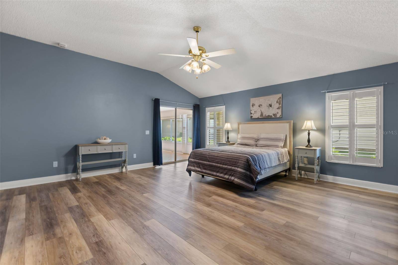 2120 CALLAWAY DR, The Villages, FL 32162