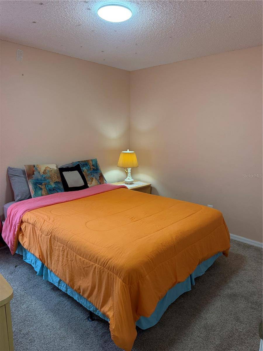 1109 HILL MOUNT DR, Minneola, FL 34715