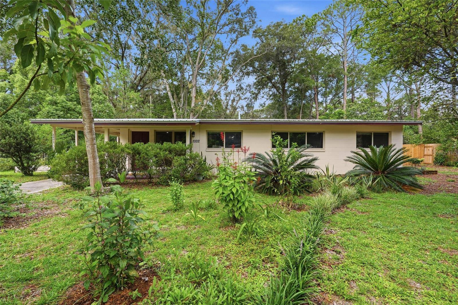 2002 NE 7TH ST, Gainesville, FL 32609