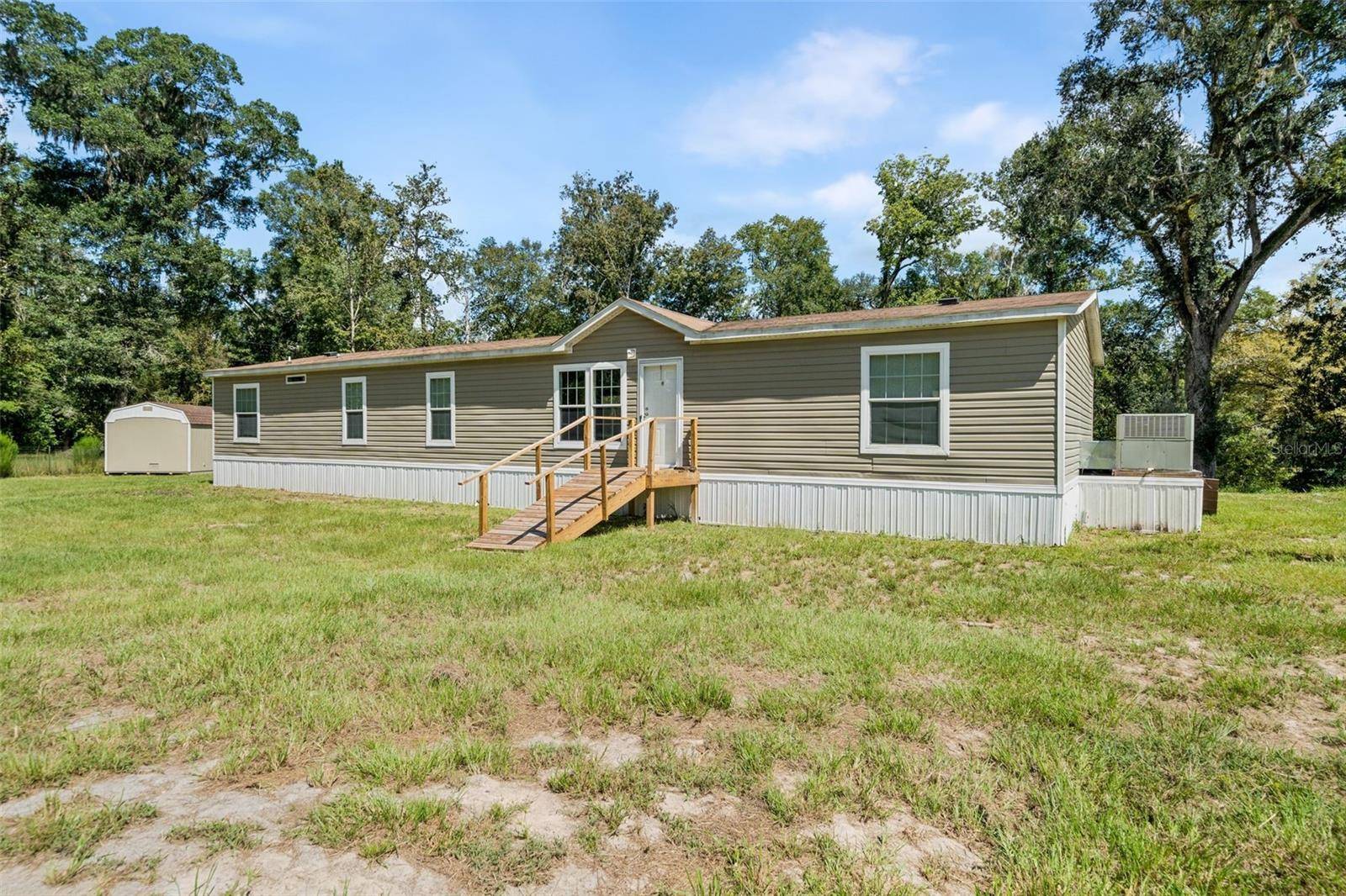 11200 NE 22ND CT, Branford, FL 32008